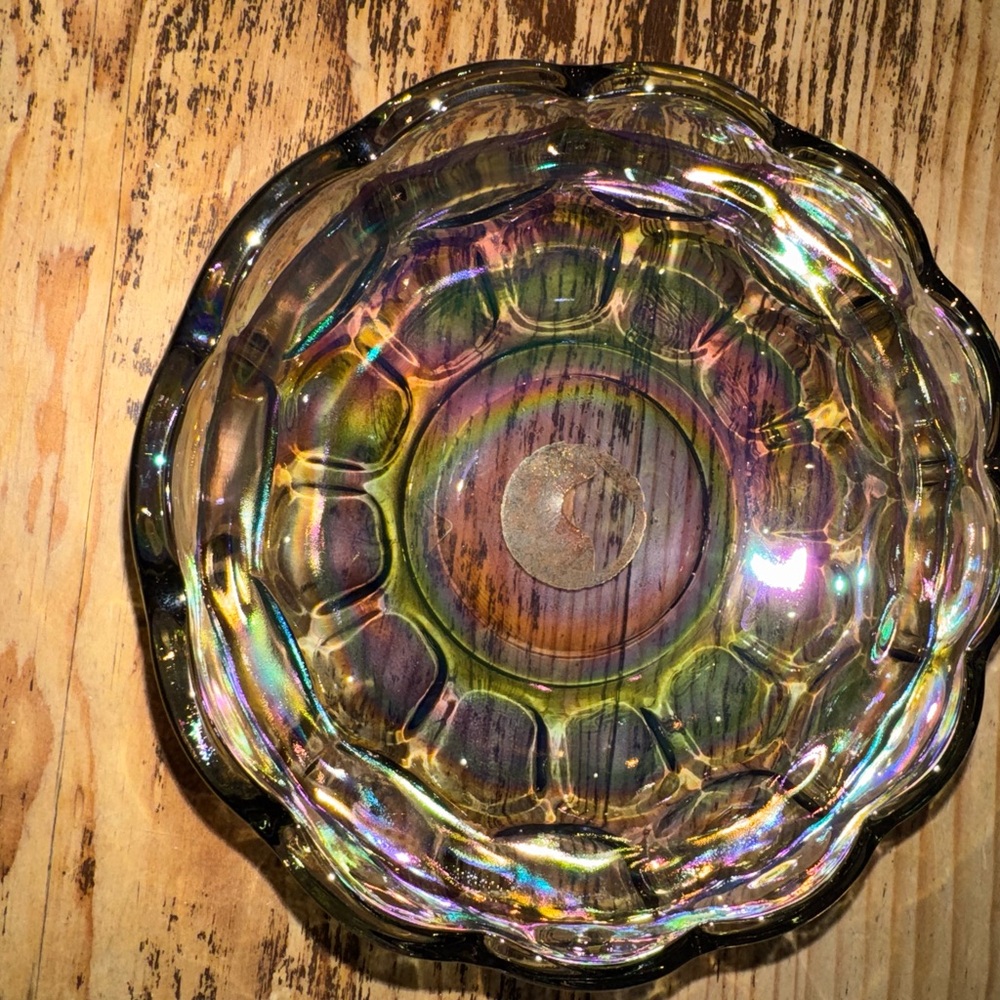 FEDERAL CARNIVAL GLASS YORKTOWN (COLONIAL) CLEAR IRIDESCENT PATTERN BOWL